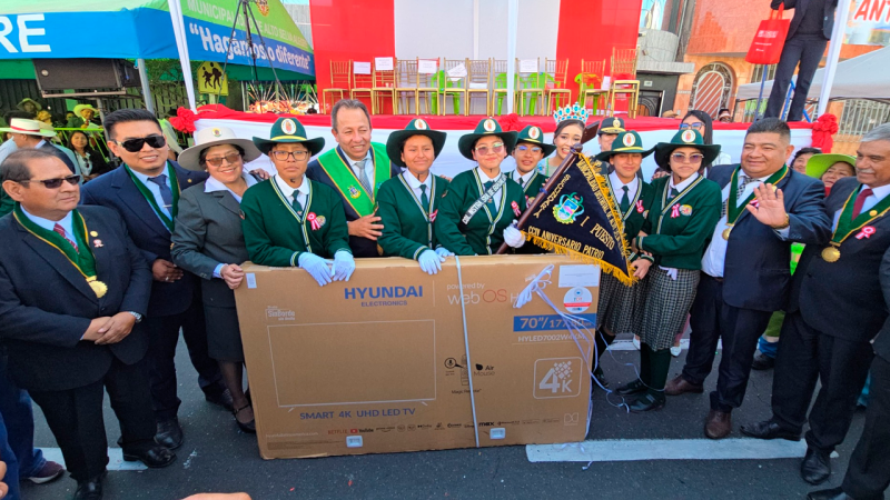 Conoce a los colegios ganadores del Desfile Escolar en Alto Selva Alegre por Fiestas Patrias